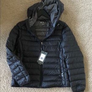 Packable black puffer tumi jacket brand new
